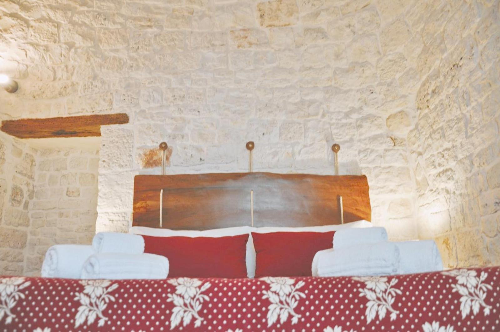 I Trulli Di Dioniso - Aurora Villa Alberobello Exterior photo